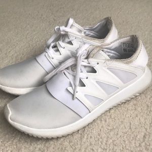 ADIDAS tubular viral sneaker